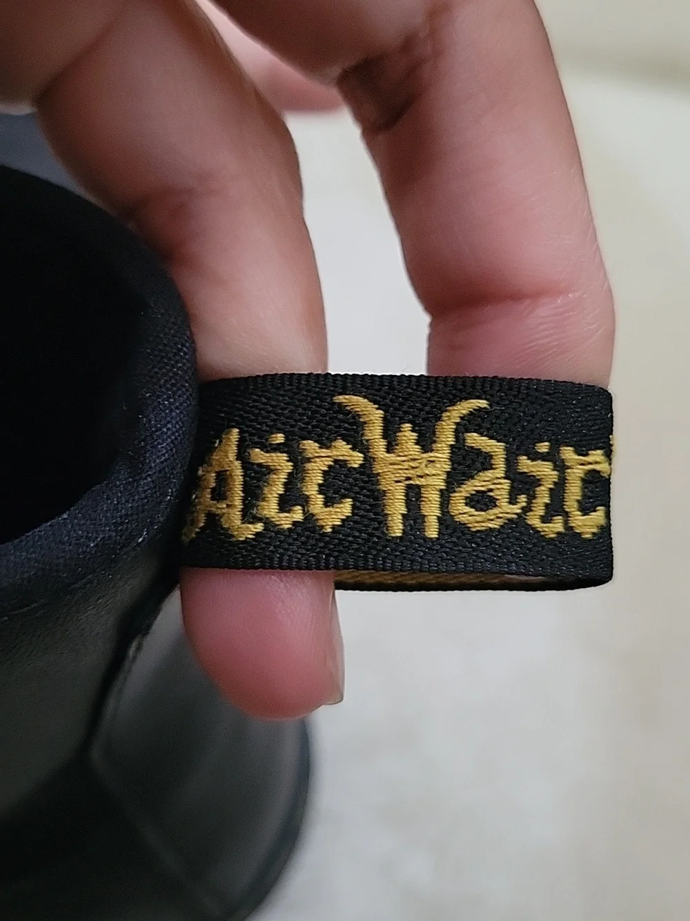 DR MARTENS Shoreditch Greasy Women's Combat Boots. Size 7 L. Black Boots. - Picture 14 of 16